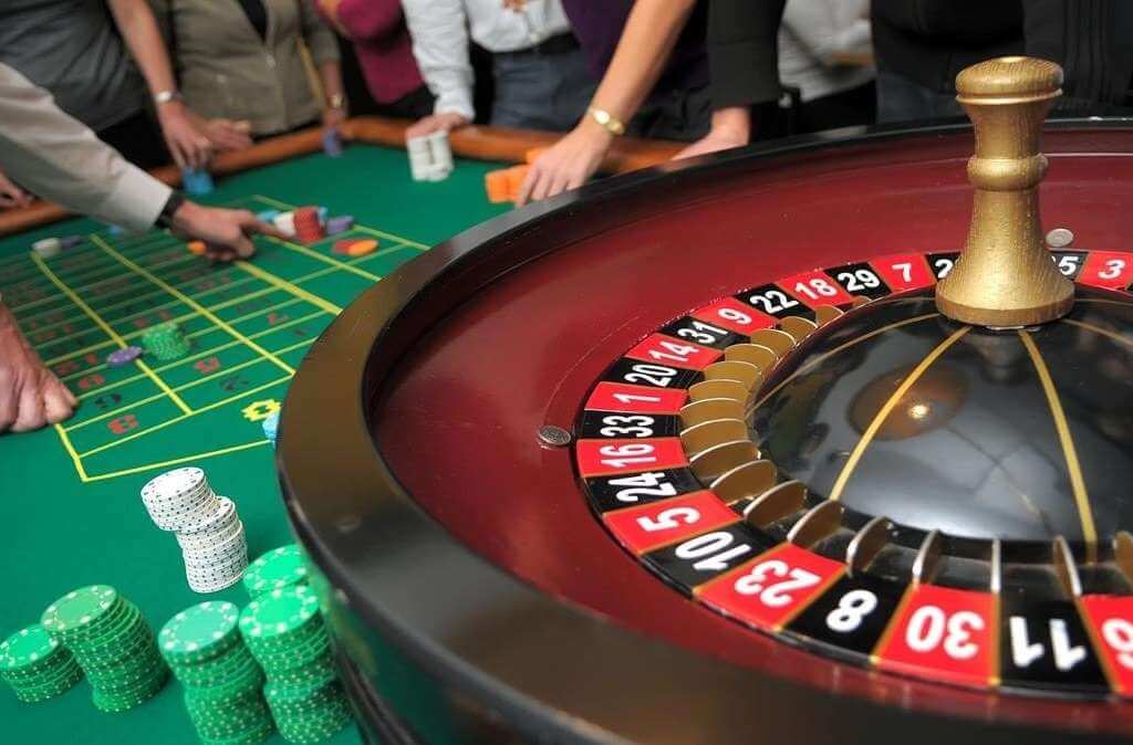 ¿Cómo se juega a la ruleta en los casinos en línea?