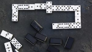 ¿Cómo hacer apuestas de dominó online?