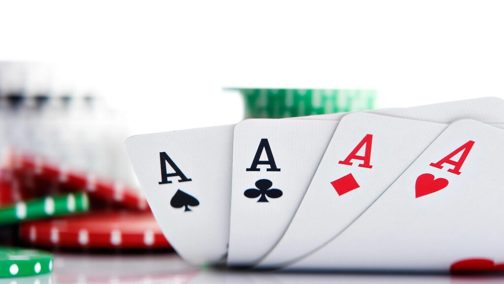 ¿Cuánto valen los ases en póker online?