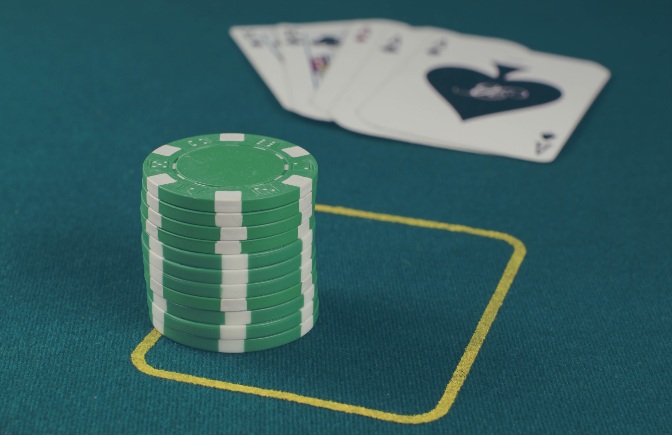 ¿Cómo jugar y ganar al Blackjack en Bet365?